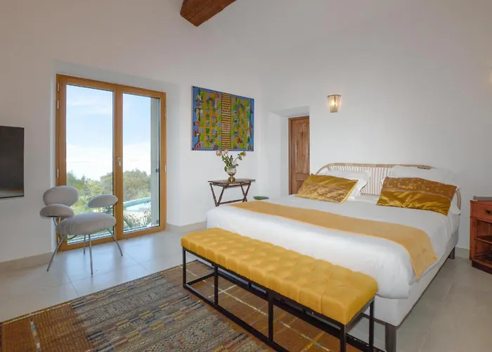 Lovely In 波尔蒂乔