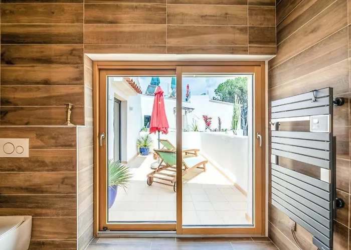 Lovely In * 波尔蒂乔