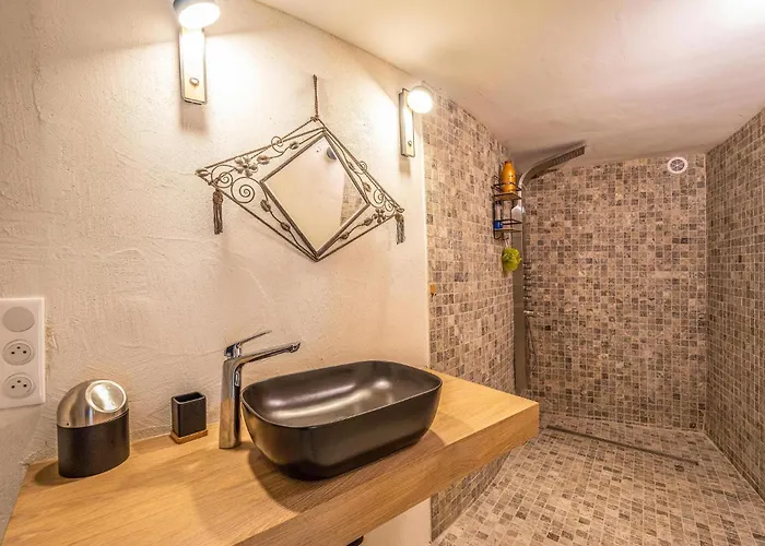 Lovely In 度假居 *